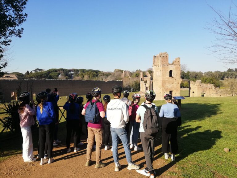 Tour guidato in bici sull'Appia Antica e Caffarella - sabato 15 aprile 2023